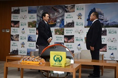 交通安全機器寄贈式2