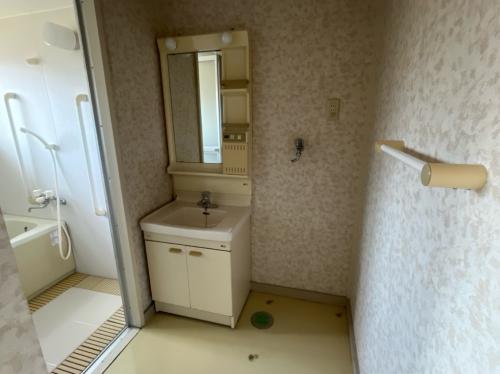 中新開住宅洗面脱衣所の写真