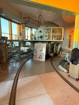 ナナヨン主鏡の真空釜。188cmの鏡が入る大きさである。